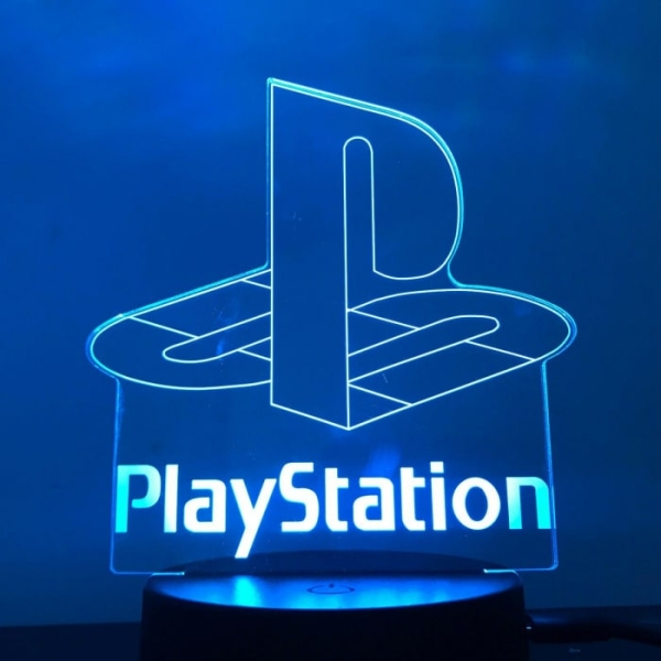 PlayStation 3D lampe. Natlampe med et sejt PlayStation logo.