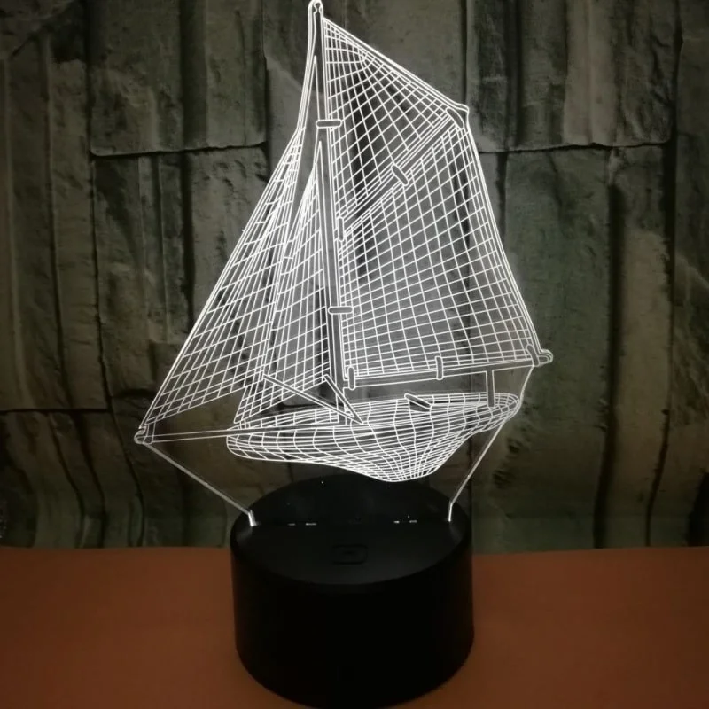 Sejlskib 3D lampe. Flot lysende sejlskib. Farveskift mellem 7 farver.