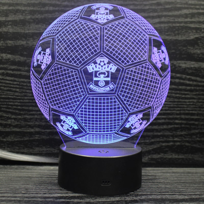 Southampton 3D lampe. Fodbold. Farveskift mellem 7 farver. Southampton 3D lampe. Fodbold. Farveskift mellem 7 farver. - Image 5