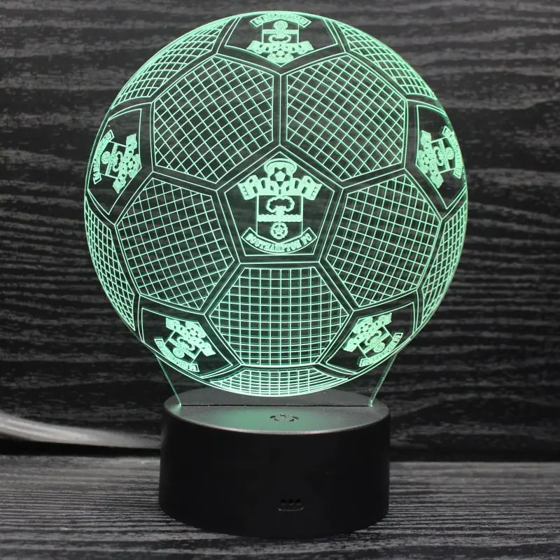 Southampton 3D lampe. Fodbold. Farveskift mellem 7 farver. Southampton 3D lampe. Fodbold. Farveskift mellem 7 farver. - Image 4