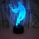 Tennis 3D lampe. Lysende mandlig tennisspiller m farveskift.