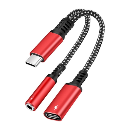 USB-C til 3,5 mm Audio Adapter med Hurtig Opladning – Oplad & Lyt Samtidig - Rød USB-C Audio Adapter med Opladning | 3,5 mm Jack & Hurtig PD. Rød