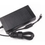 Oplader til Acer / HP / MSI / LENOVO. 135W-19V/7.1A (5.5x2.5). Mobil, PC og tablet tilbehør