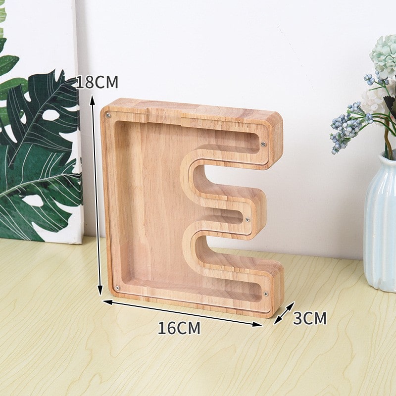 Flot Personlig Træbogstav Sparegris. Bogstav - E.