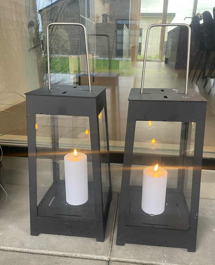 LED Bloklys til Udendørs Brug med Fjernbetjening og 3D Flamme – 3-pak Hvid LED Bloklys til Udendørs Brug med Fjernbetjening og 3D Flamme – 3-pak Hvid - Billede 3