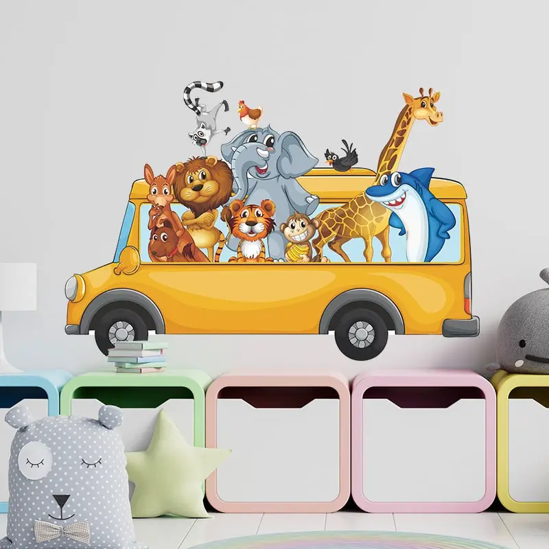Dyrebus wallsticker i flotte farver. Wallsticker med søde dyr i en bus. Dyrebus wallsticker i flotte farver. Wallsticker med søde dyr i en bus. - Image 2