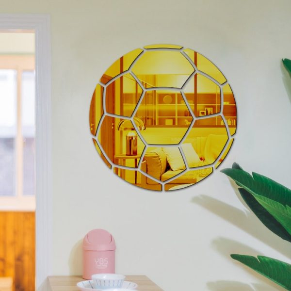 Flot Gold Fodbold spejl i klassisk design. Spejl wallsticker
