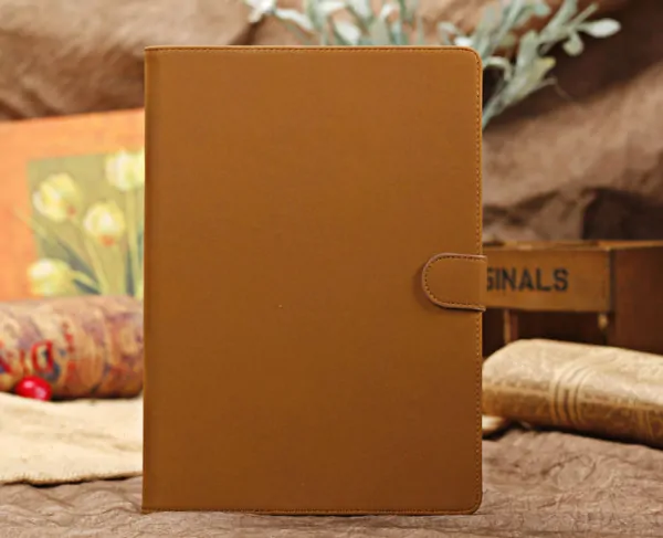 Lækkert ruskinds cover til iPad Mini 2 & 3. Lysebrun. Lækkert ruskinds cover til iPad Mini 2 & 3. Lysebrun.